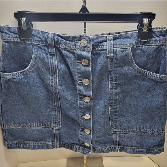 Arden B Vintage Style "Button Up" Medium Wash Denim Mid-Length Skirt Size 9 - Picture 2 of 12